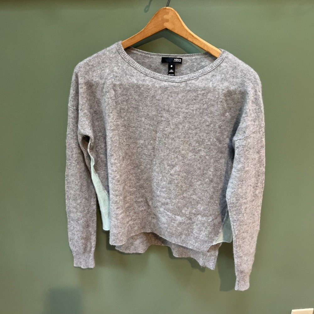 AQUA Cashmere Crew Neck Sweater Light Blue Trim‎ Gray Size M 100% Cashmere